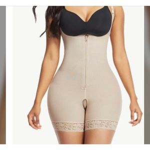 Faja xl in beige and black